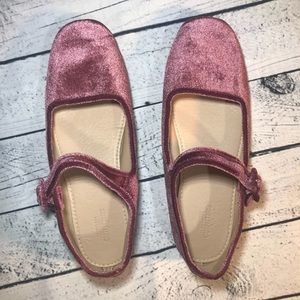 UO Velvet Mary Jane Flats